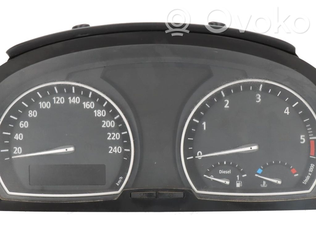 BMW X3 E83 Speedometer (instrument cluster) 