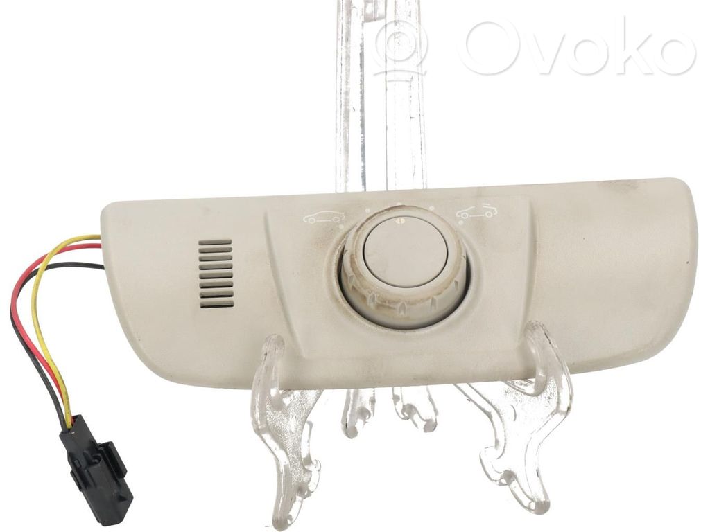 Interruptor del techo solar   254500002R