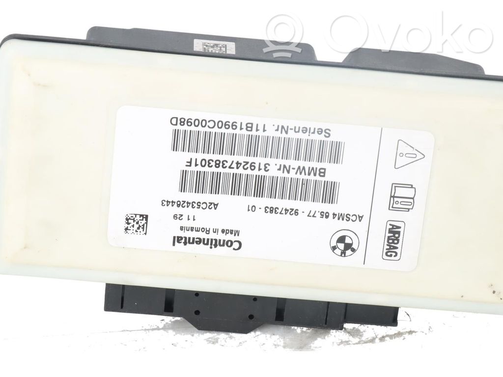 Unidad de control/módulo del motor   65779247383