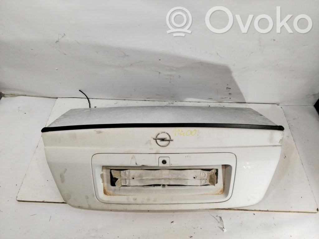 Opel Vectra B Tylna klapa bagażnika 