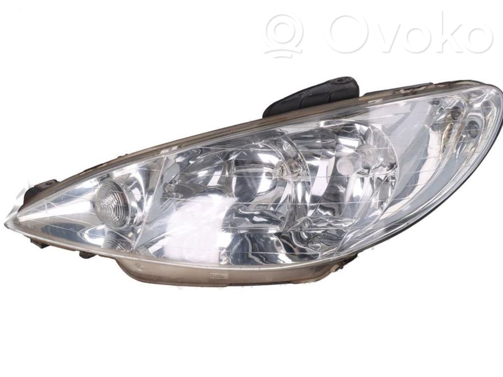 Peugeot 206+ Lampa przednia 