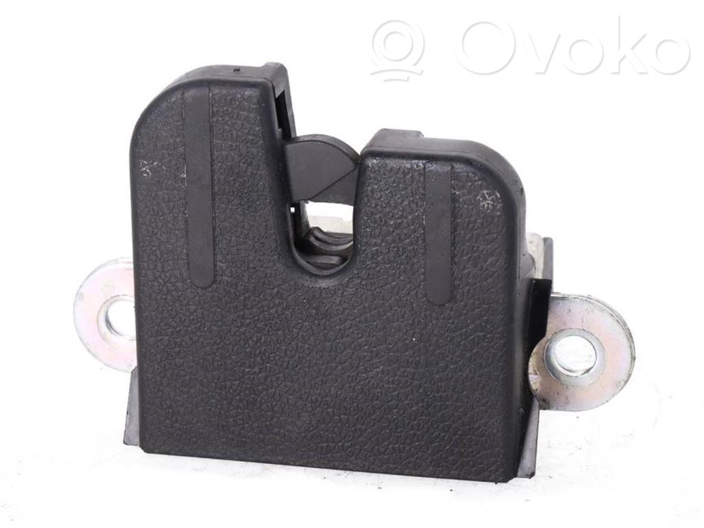 Volkswagen Golf V Serrure de loquet coffre