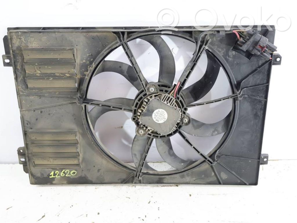 Volkswagen Golf VI Van-Kühlschrank