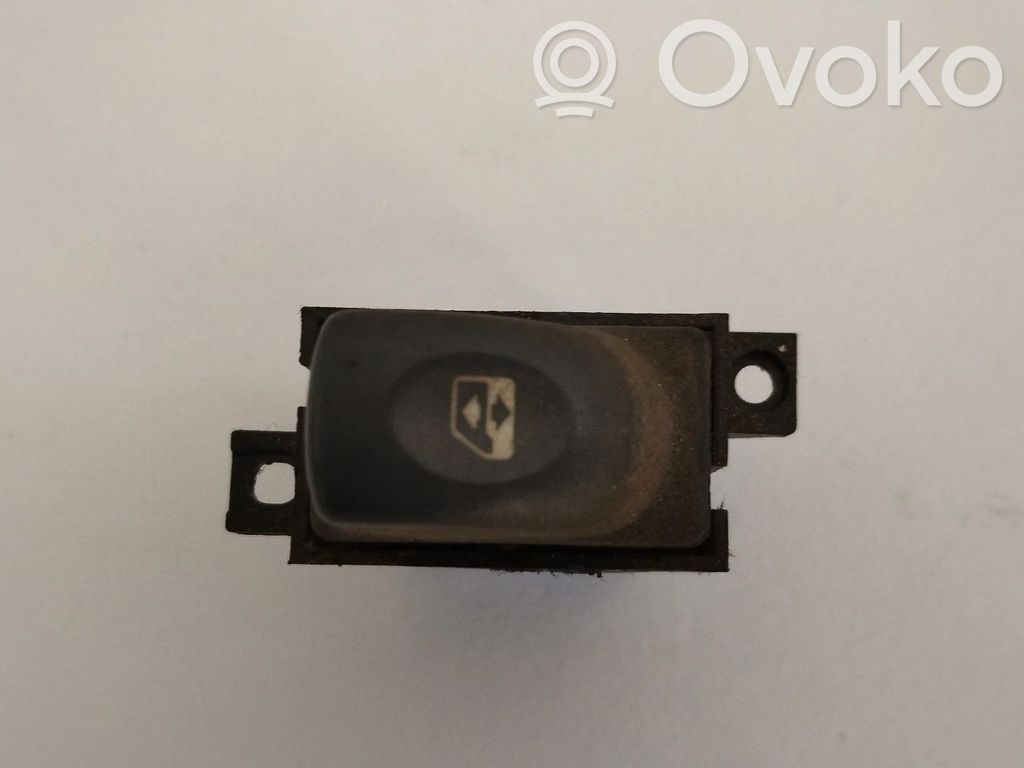 Interruptor del elevalunas eléctrico   7700876401,5PINOS