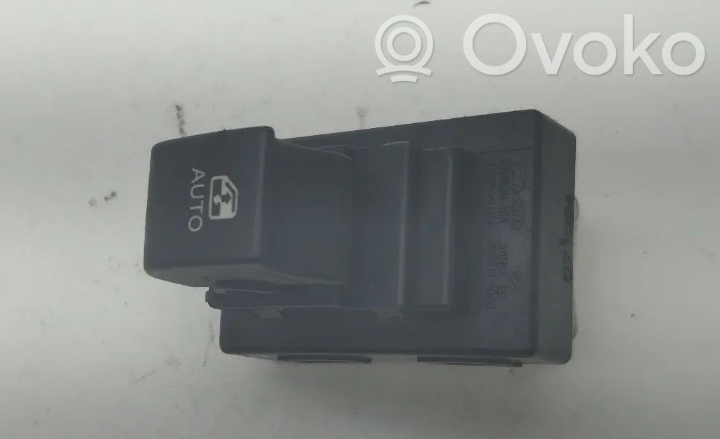 Electric window control switch   3695111000,071004,335751H100,8PINOS