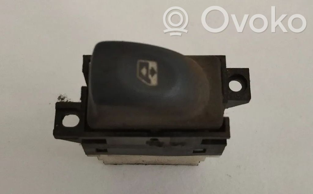 Interruptor del elevalunas eléctrico   7700876400,5PINOS