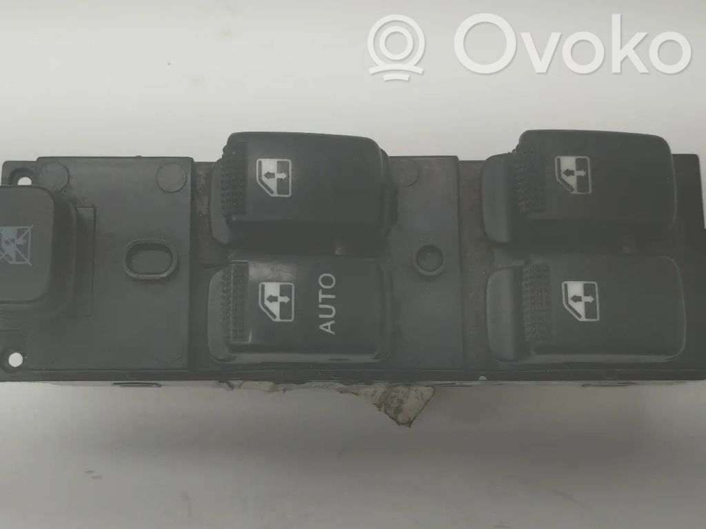 Electric window control switch   9357007200,12PINOS,621W05270,935704F200