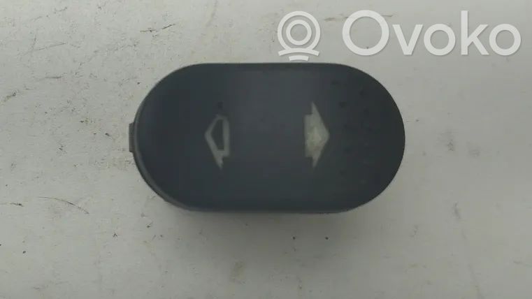 Electric window control switch   14529CB,03162701,429963,6PINOS,98AG