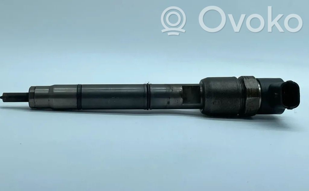 Inyector de combustible   0445110,320,338002A900
