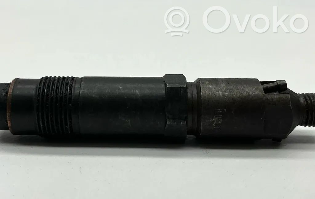 Peugeot 106 Inyector de combustible 