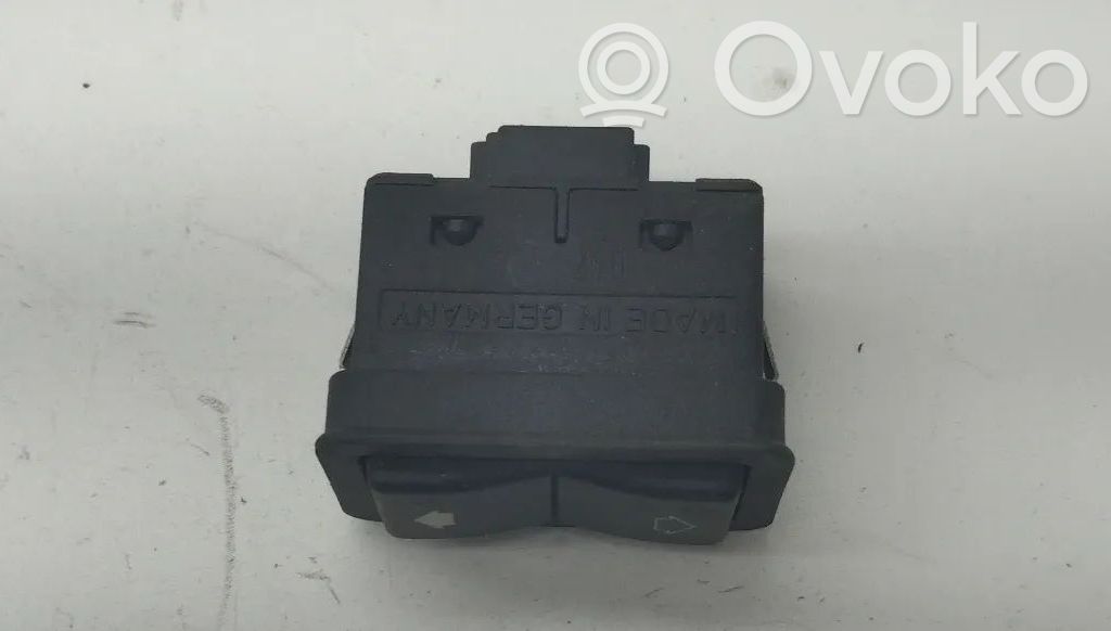 Electric window control switch   8368974,4PINOS