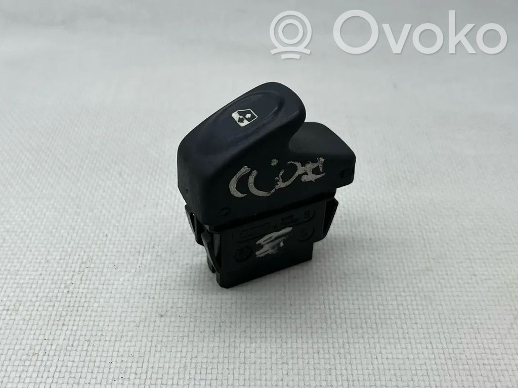 Renault Clio II Electric window control switch 
