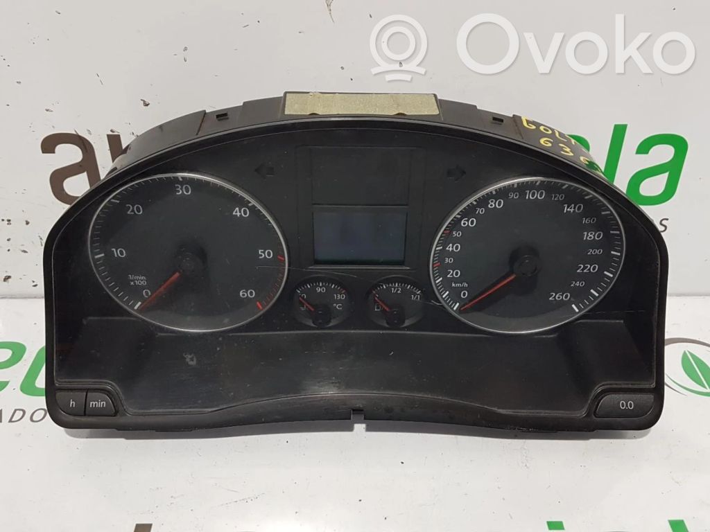 Volkswagen Golf V Speedometer (instrument cluster) 