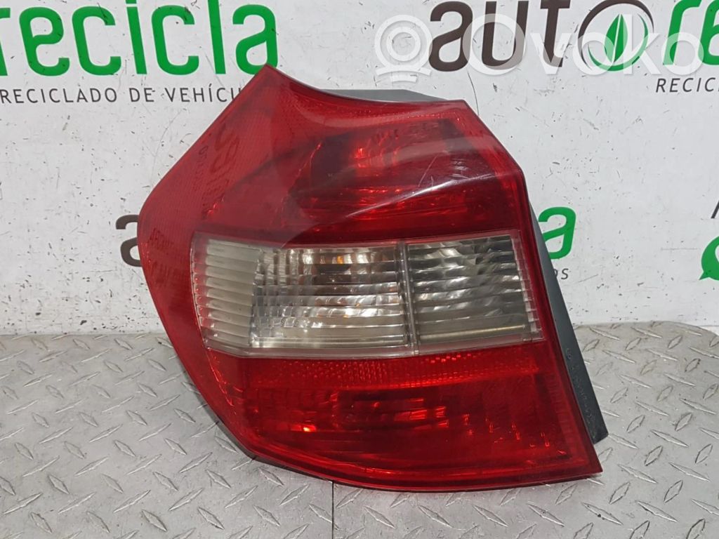 Rear/tail lights   692450113,692450113