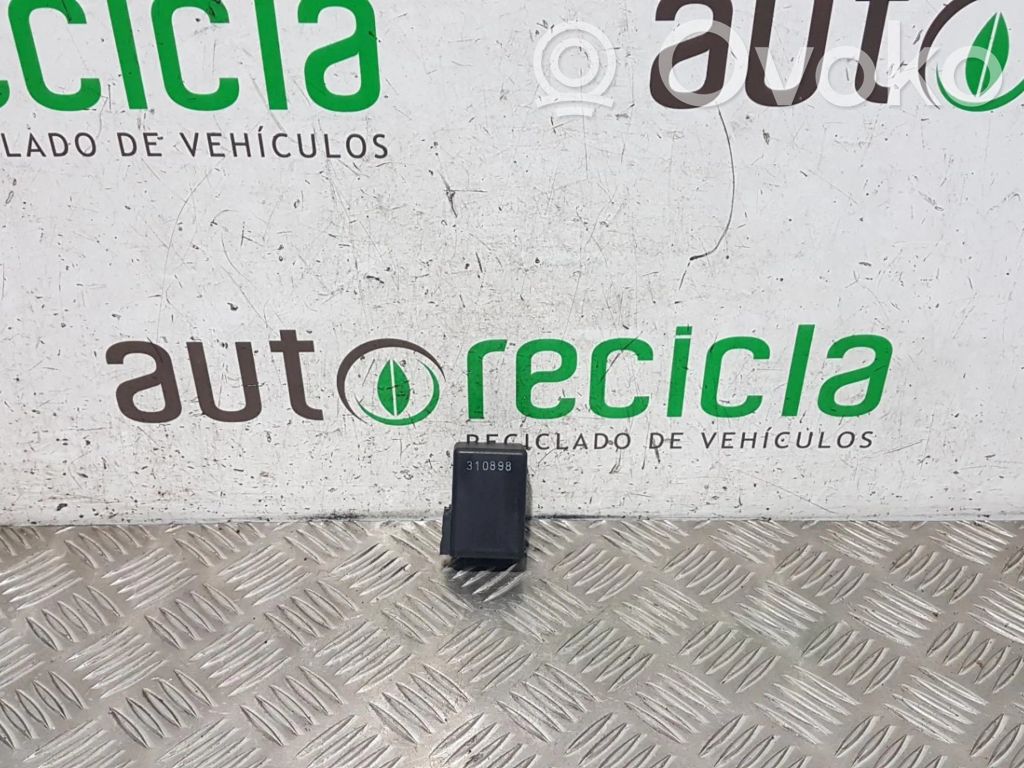 Mercedes-Benz A W168 SAM control unit 