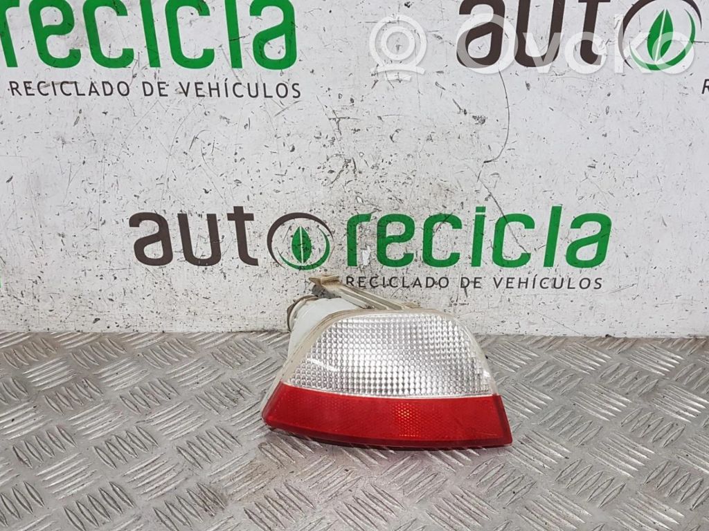 Ford Focus Atbulinės eigos žibintas 