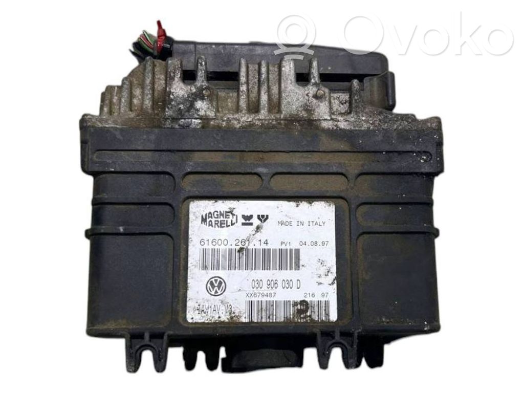 Volkswagen Polo Engine control unit/module 
