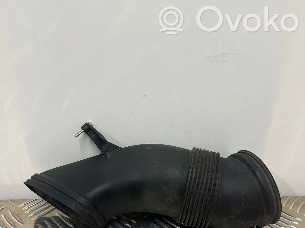 Audi A8 S8 D4 4H Air intake duct part 