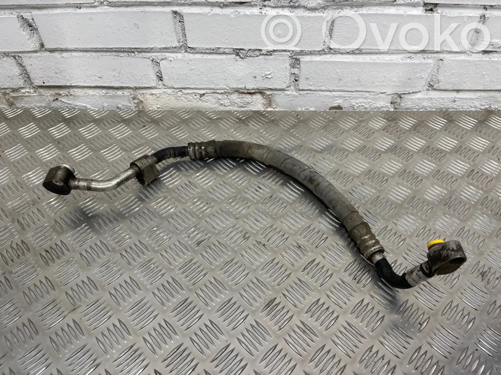 Audi A6 S6 C6 4F Ilmastointilaitteen putki (A/C) 