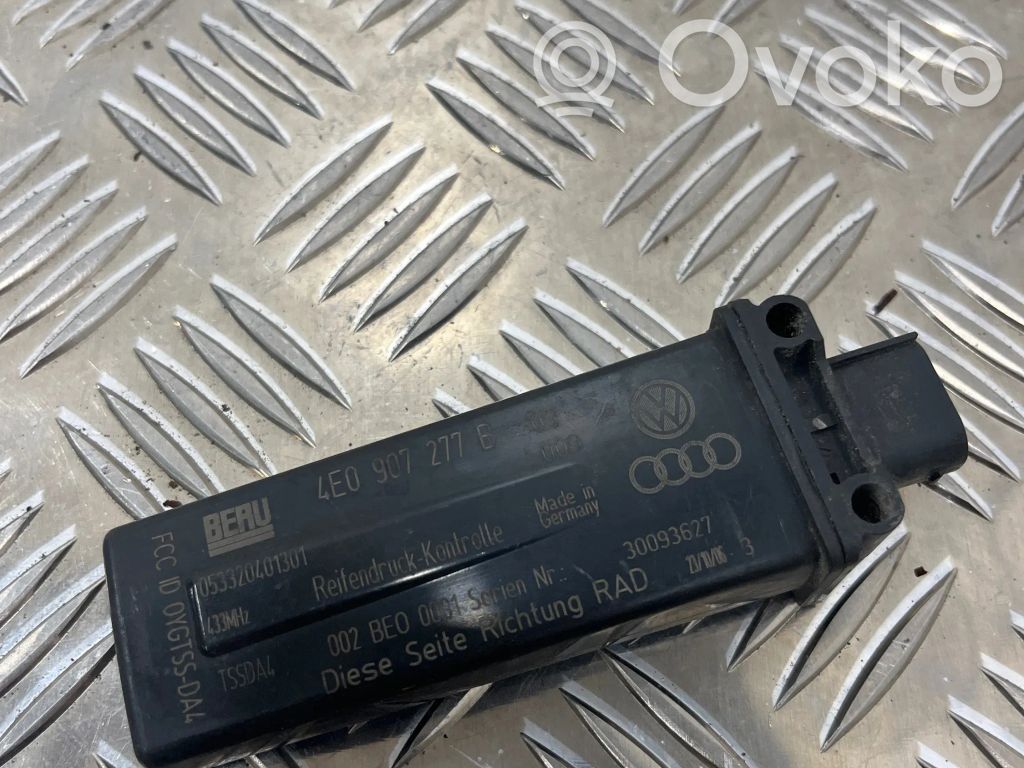 Audi A8 S8 D3 4E Tire pressure sensor 