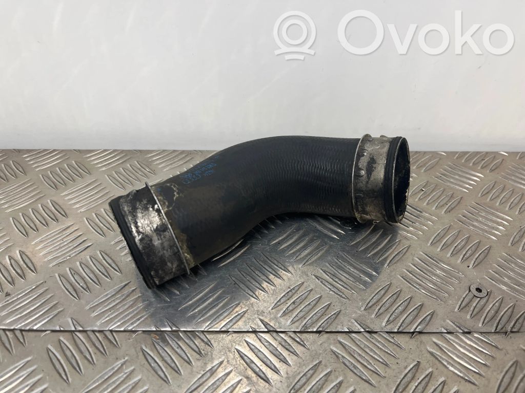 Audi A3 S3 8P Wąż / Rura intercoolera 