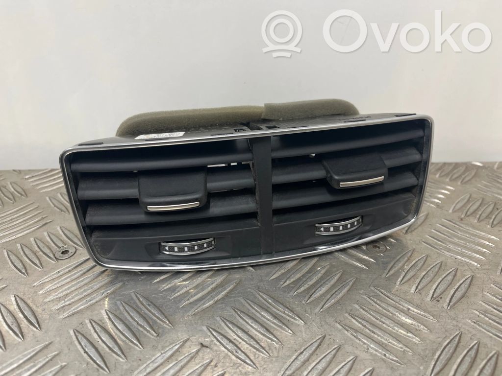 Audi A8 S8 D4 4H Dysze / Kratki środkowego nawiewu deski rozdzielczej 