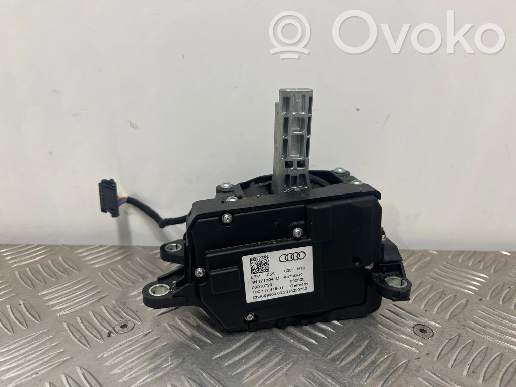 Audi Q7 4M Gear shifter/selector 