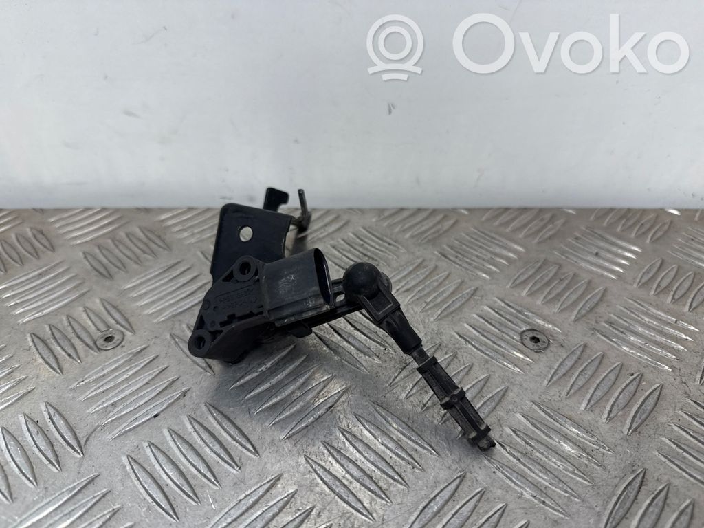 Audi A4 S4 B9 8W Headlight/headlamp level sensor 
