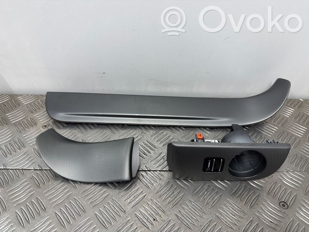 Panel trim   X70005302RM,X70013700RM,X70004603RM