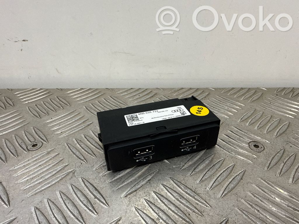 Audi A6 S6 C8 4K USB-Anschluss 