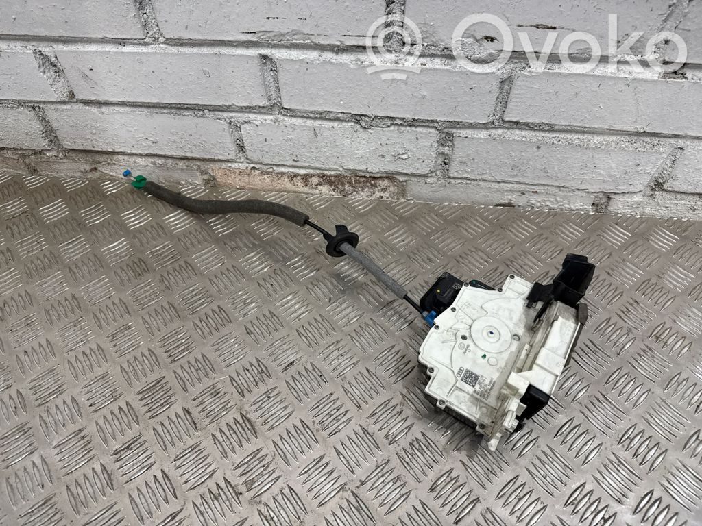 Audi A6 S6 C8 4K Priekinė durų spyna 