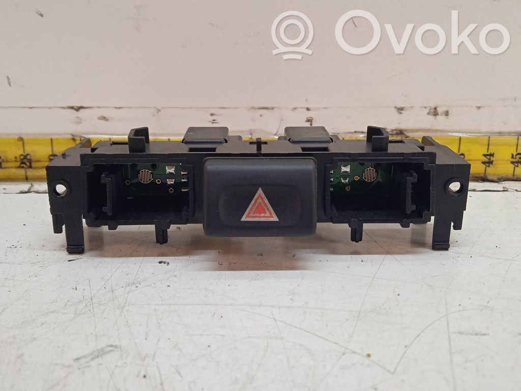 Jaguar X-Type Botón interruptor de luz de peligro 