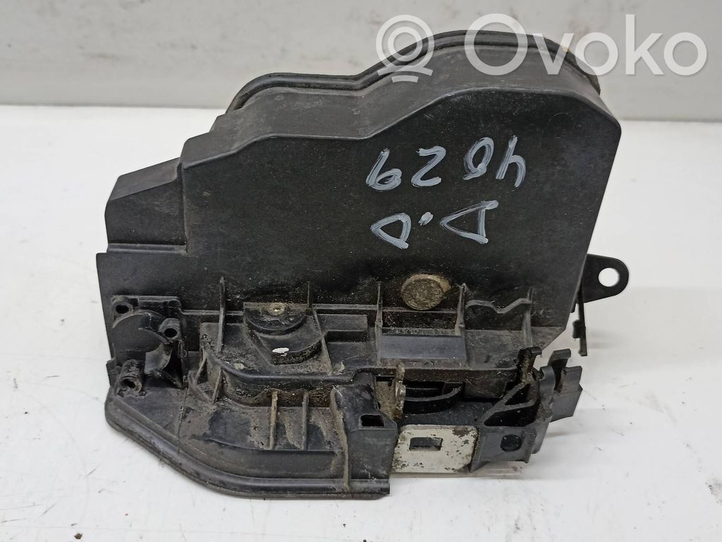BMW 1 E81 E87 Etuoven lukko 