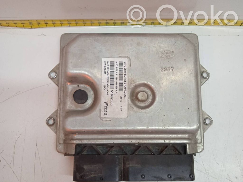 Engine control unit/module   51892330