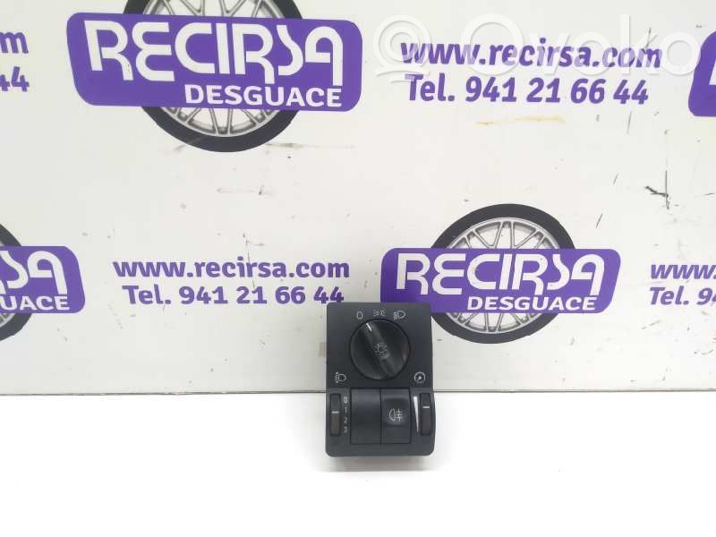 Panel lighting control switch   9116614,3568534511051
