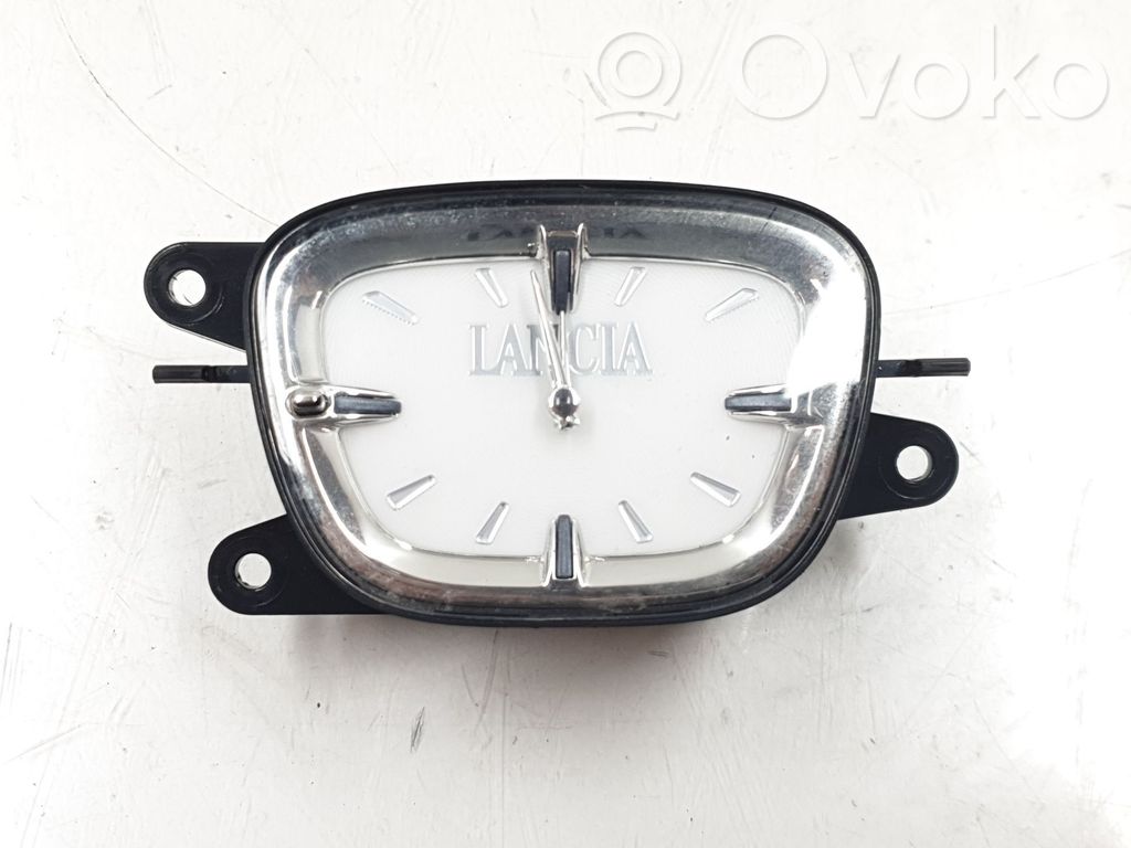 Reloj   68140770AA