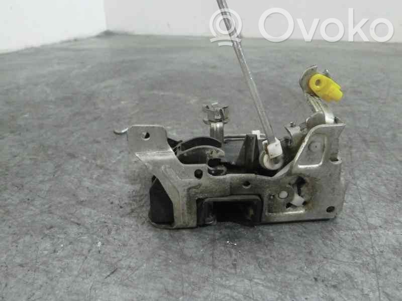 Renault Kangoo I Etuoven lukko 