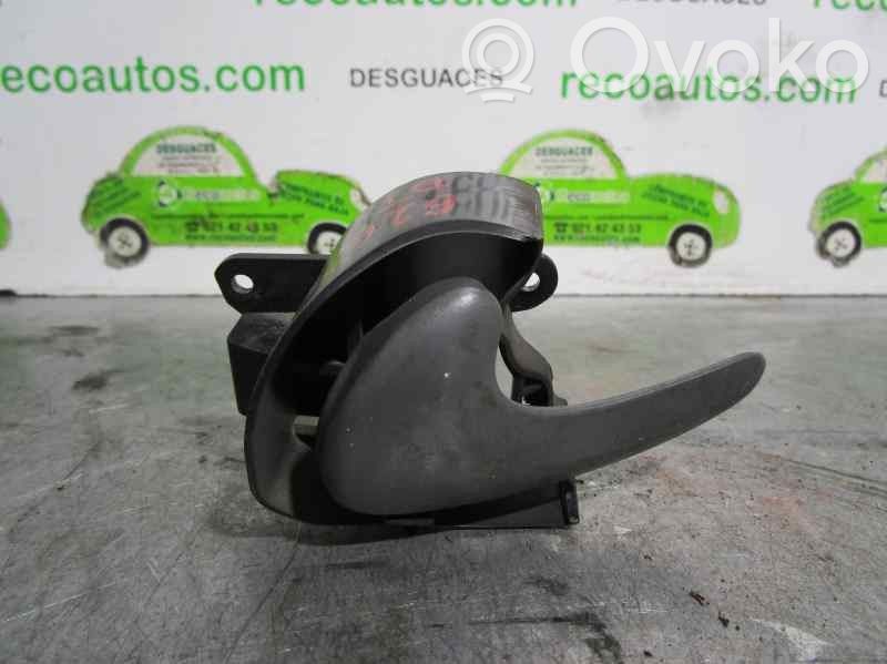 Mercedes-Benz Sprinter W901 W902 W903 W904 Poignée inférieure de porte avant 