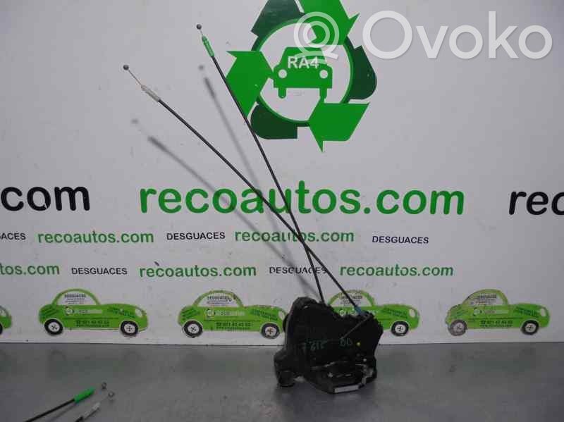 Toyota RAV 4 (XA30) Cerradura de puerta delantera 