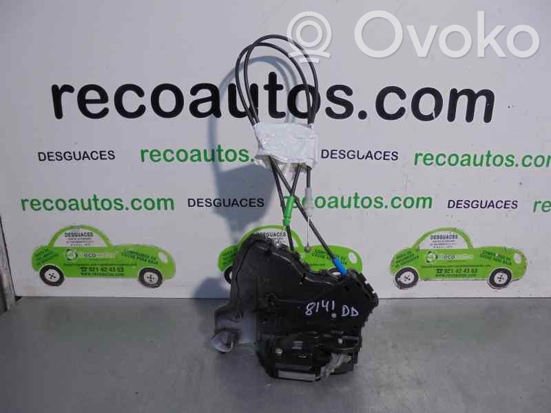 Toyota Auris 150 Front door lock