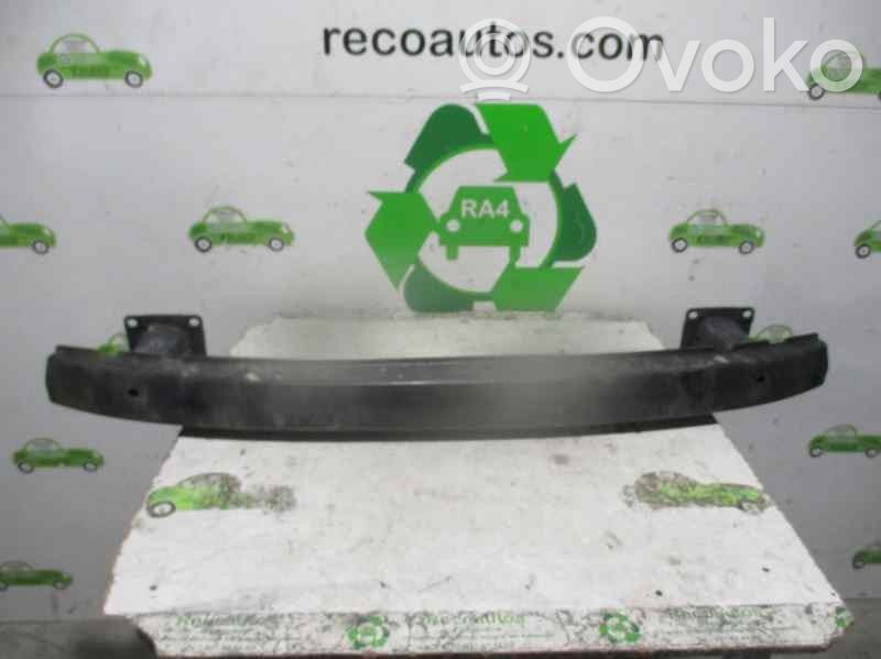 Skoda Fabia Mk1 (6Y) Staffa di rinforzo montaggio del paraurti anteriore