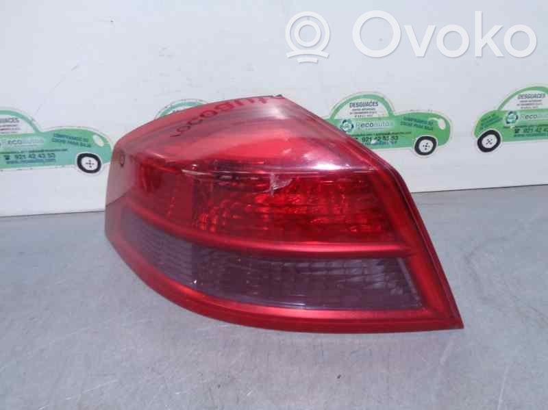 Renault Vel Satis Luz trasera/de freno