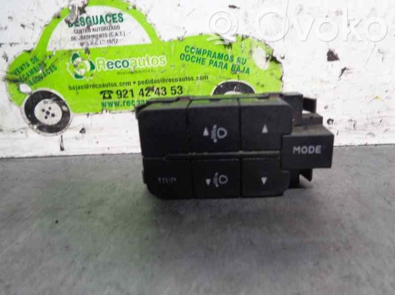 Iveco Daily 4th gen Panel lighting control switch 