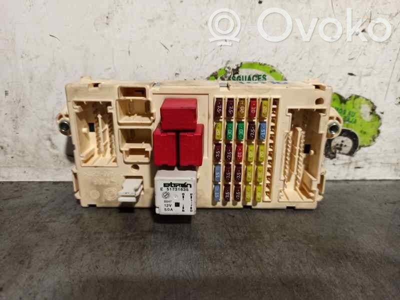 Fiat Stilo Juego de caja de fusibles