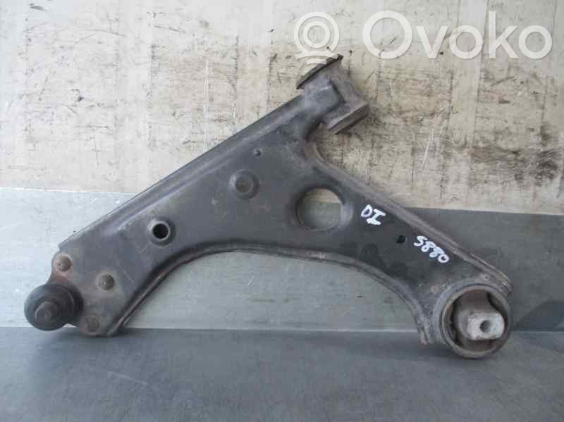 Fiat Linea Brazo de suspensión delantero 