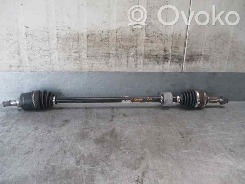 Suzuki Swift I Eje de transmisión delantero 