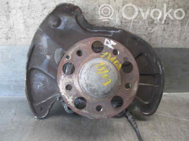 Mercedes-Benz SLK R171 Front wheel hub spindle knuckle