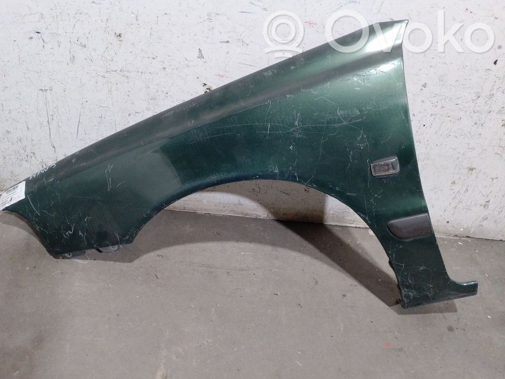 Volvo S40, V40 Guardabarro