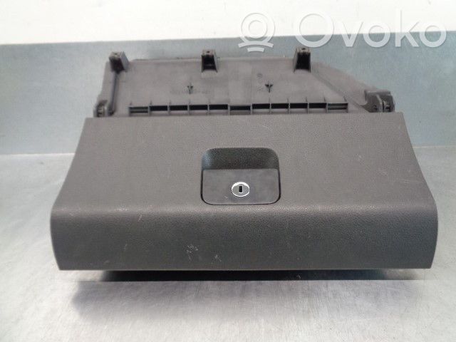 Volkswagen Polo IV 9N3 Vano portaoggetti 