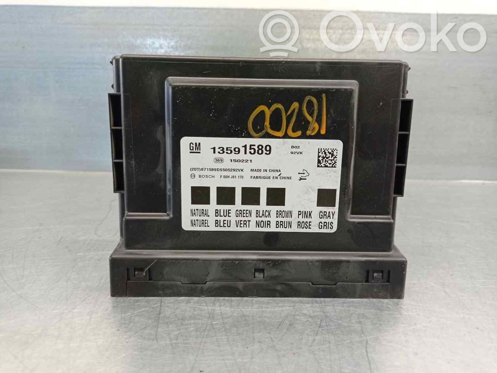 Opel Corsa E Unidad de control/módulo del bloqueo de puertas 